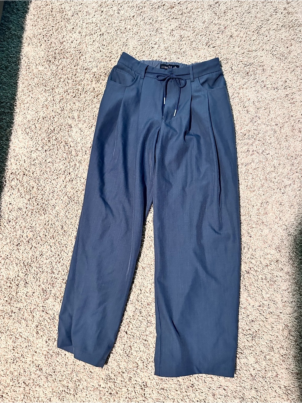 Lioness Wide-Leg Drawstring Pant in Slate Gray - Picture 3 of 4